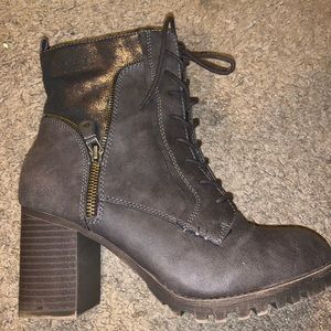 Like new brown high heel boots